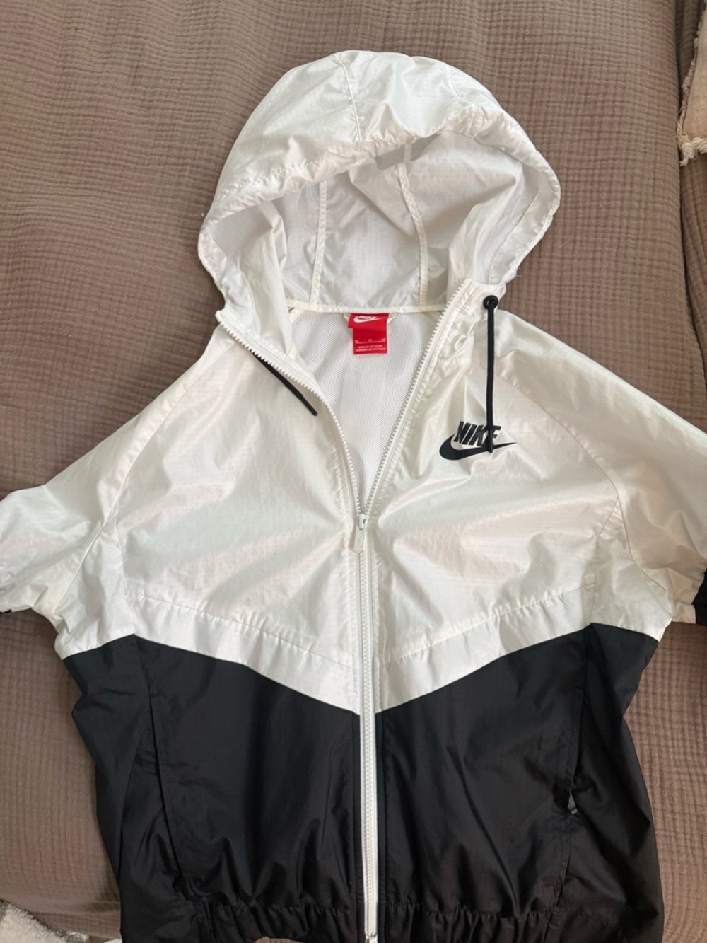 Nike White Hooded Jacket with Black Swoosh